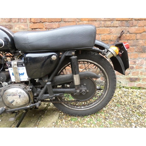 1042 - 1959 Ariel VB, 598 cc. Registration number SFO 860 (non transferable). Frame number CAPR 13700. Engi... 