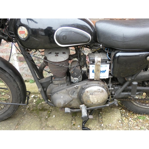 1042 - 1959 Ariel VB, 598 cc. Registration number SFO 860 (non transferable). Frame number CAPR 13700. Engi... 