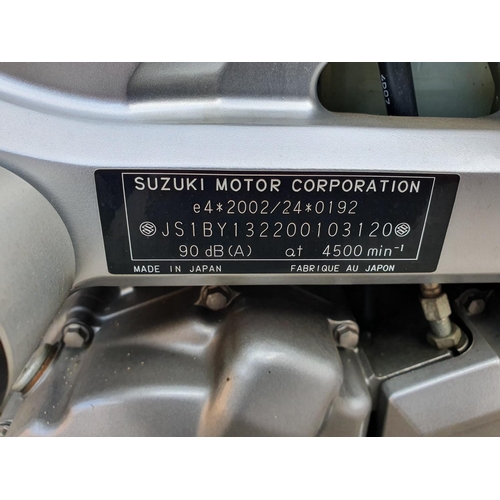 1046 - 2004 Suzuki SV650/S, 645 cc. Registration number PJ54 XLL. Frame number JS1BY132200103120. Engine nu... 