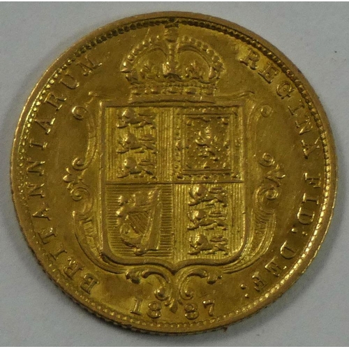 70 - Victoria half sovereign, old head, shield back,1887.