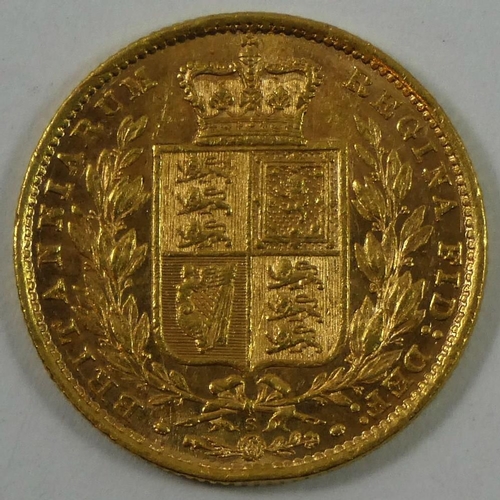 73 - Victoria sovereign, bun head, shield back, 1883.