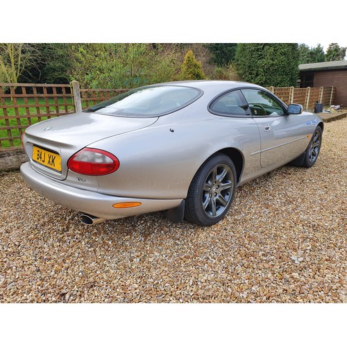 1011 - 1998 Jaguar XK8 Coupe, 3996 cc. Registration number B4 JXK. Chassis number SAJJGAED3AR031241. Engine... 