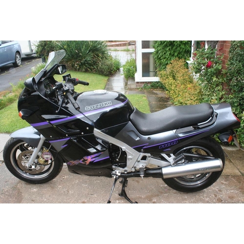 1997 Suzuki GSX1100FR, 1127 cc. Registration number P64 XWR. Frame