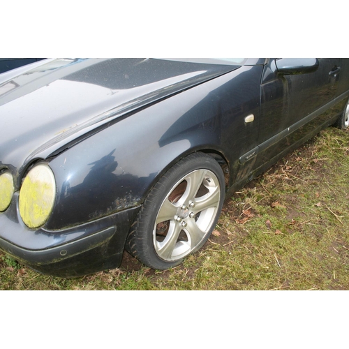 1003 - 1999 Mercedes 320 CLK sport auto, 3199 cc. Registration number T426 JUX. Chassis number WDB2084652T0... 