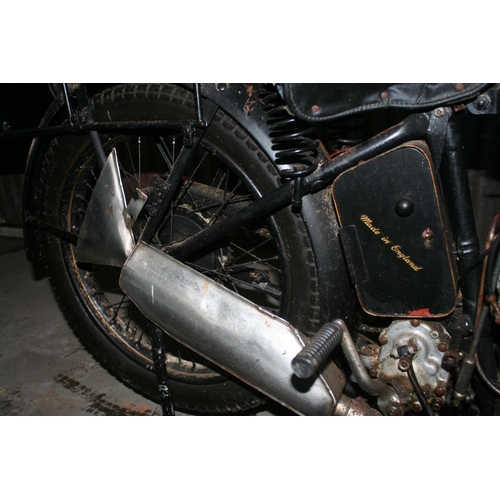 1033 - 1931 Triumph WL, 350 cc. Registration number Q675 XBB (see text). Frame number B3518. Engine number ... 