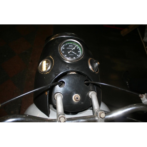 1045 - 1957 Douglas Dragonfly, 350 cc. Registration number 394 UYU (non transferable). Frame number 2356/6 ... 