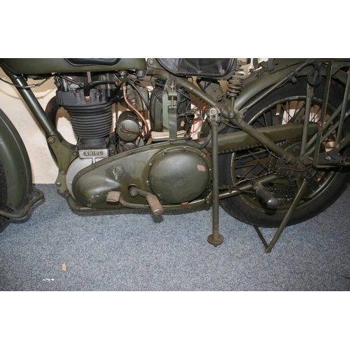 1046 - c. 1943/45 Ariel W/NG, 350 cc. Registration number UAT 376. Frame number XG 56238. Engine number BH ... 