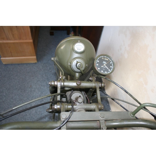 1046 - c. 1943/45 Ariel W/NG, 350 cc. Registration number UAT 376. Frame number XG 56238. Engine number BH ... 