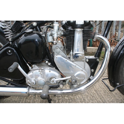 1047 - 1951 BSA B31, 350 cc. Registration number Unregistered. Frame number ZB31 16316. Engine number ZB31 ... 