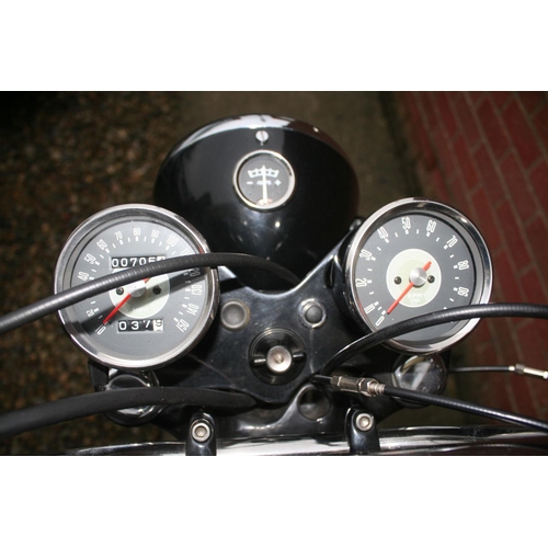 1056 - 1967 Norton N15CS, 748 cc. Registration number JUF 552E. Frame number 119789. Engine number N15CS 11... 