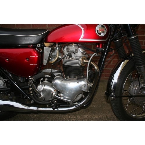 1056 - 1967 Norton N15CS, 748 cc. Registration number JUF 552E. Frame number 119789. Engine number N15CS 11... 