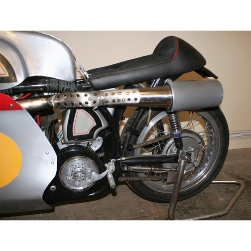 1060 - 2009/2010 Manx Norton. Registration number NOT registered. Frame number BM 44006. Engine number 7321... 