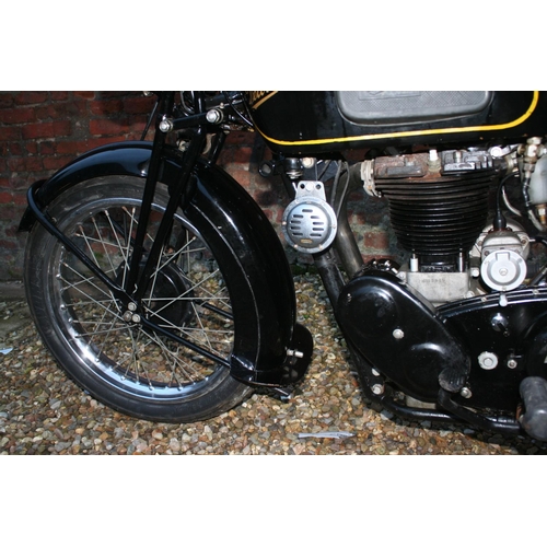 1062 - 1938 Velocette MSS, 498 cc. Registration number BV 8633. Frame number 5254. Engine number MSS 3515. ... 