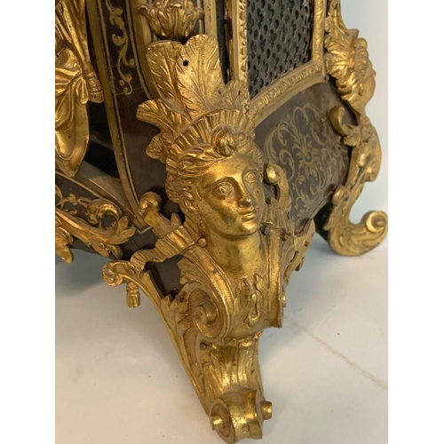 267 - A 19th century French gilt bronze mounted Boulle bracket clock, the cast and chased dial inscribed B... 
