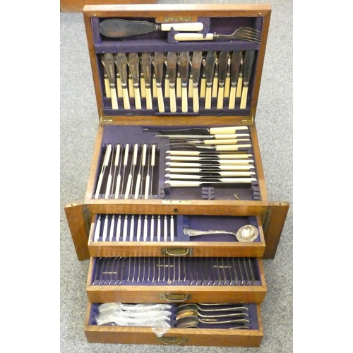 186 - A three drawer canteen chest of cutlery by Jeff Round & Son Sheffield, to include sauce ladle, teasp... 