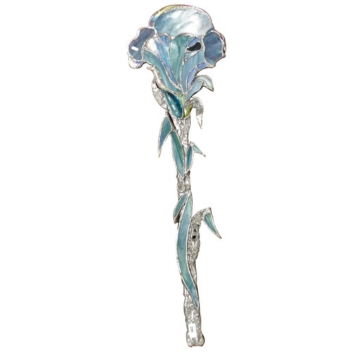 289 - John Leathwood, Hull, a blue glass and lead floral wall hanging, 116cm