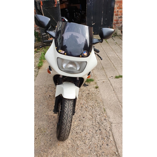 1142 - 1987 Honda VFR400R, 399 cc. Registration number D228 CHG. Frame number NC21-1015119. Engine number u... 