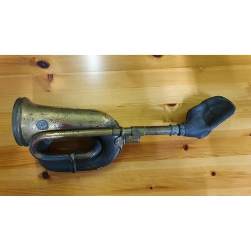 77 - A Desmo brass car horn, with grill and a Deluxe brass car horn (2).