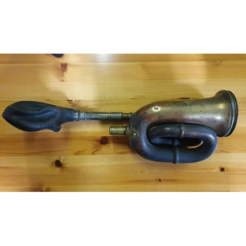 77 - A Desmo brass car horn, with grill and a Deluxe brass car horn (2).