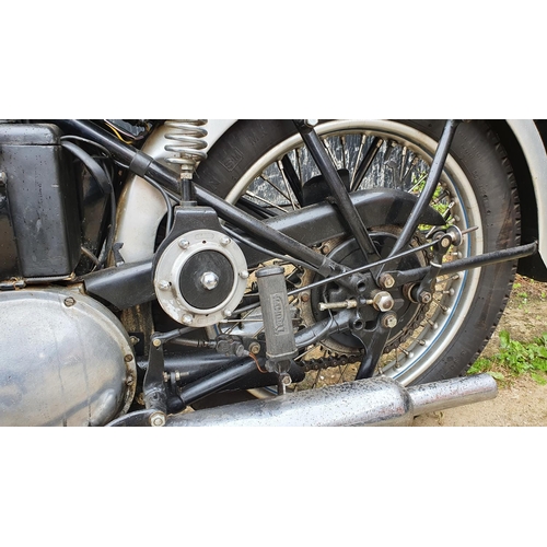 1160 - 1946 Triumph Tiger 100, 500cc. Registration number USL 768 (non transferrable). Frame number TF8731.... 