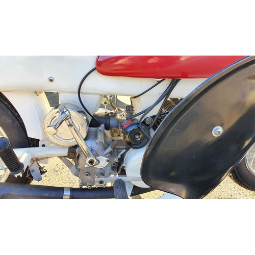 1125 - 1963 Ariel Arrow 247cc. Registration number PAG 370A. Frame number 28496. Engine number T28496 B.
De... 