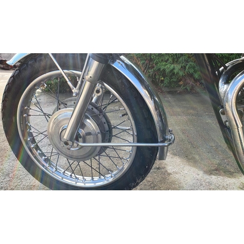 1128 - 1969 Triumph Trident T150T, 750cc. Registration number not registered, NOVA 18E187901. Frame number ... 