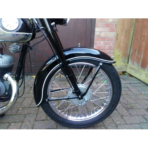 1138 - 1968 BSA Bantam D14/4 175cc. Registration number SWD 572G. Frame number PC12211D14B. Engine number P... 