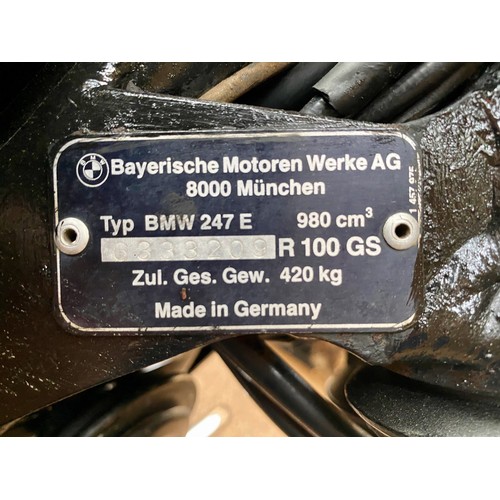 1157 - 1990 BMW R1000GS 980cc. Frame number 6333209. Engine number 07890269.

Several factors came together... 