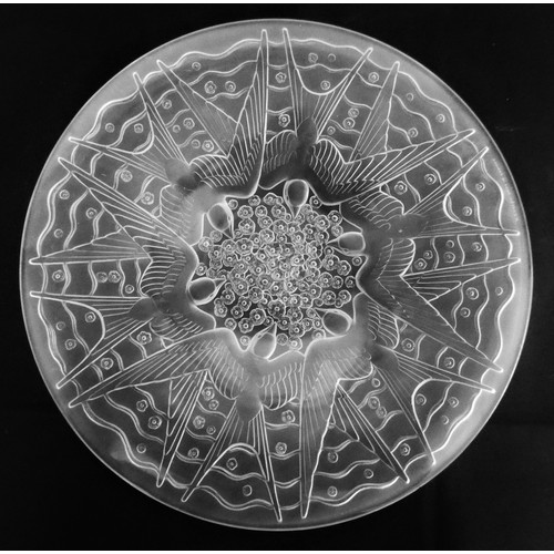 309 - A Pierre D`Avesn clear and frosted glass charger, modelled in relief with six swallows amongst flowe... 