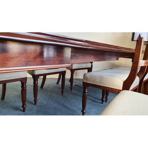 451 - A Victorian style mahogany extending dining table with eight chairs, by John Mason of Lockington, c.... 