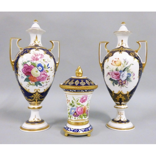 314 - A limited edition Spode 'Treasures' pot pourri, No. 40/250, with floral spray, navy blue and gilded ... 