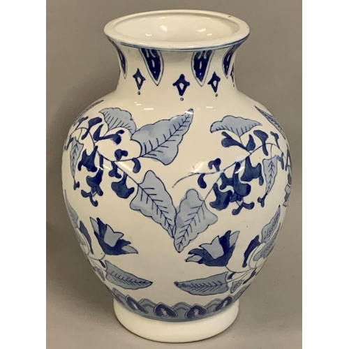 372 - A Chinese blue and white baluster vase, decorated with floral sprays, blue character seal mark, 31 c... 