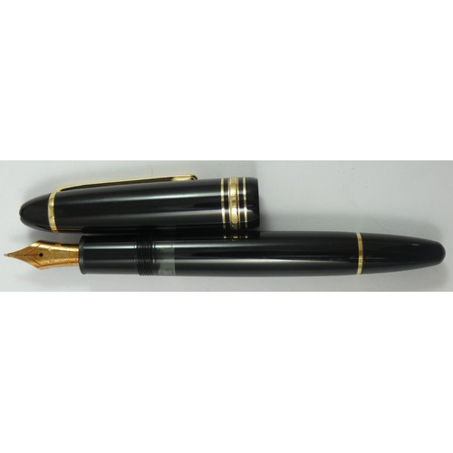 74 - Mont Blanc, Meisterstuck No. 146 fountain pen, with 14 K nib, case, guarantee.