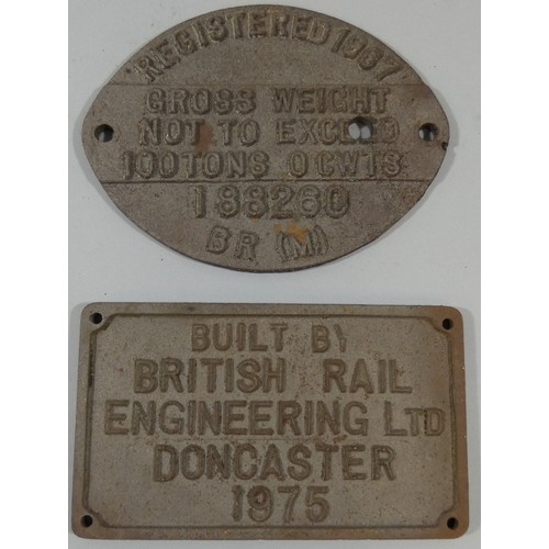 197 - A cast iron oval wagon plate, BR (M), 1967, 16.5 x 21.5 cm and another Doncaster 1975 (2).