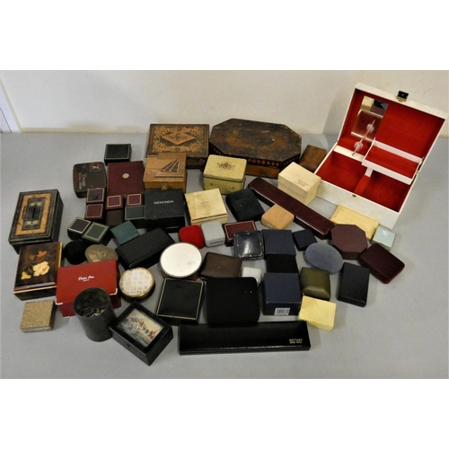 194 - A collection of jewellery and watch boxes. (3).