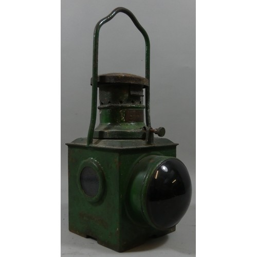 261 - A green BR(S) tail lamp (brass plate BR(S) 9408) with burner.