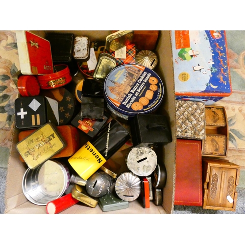 125 - Two boxes of tins and wooden boxes.