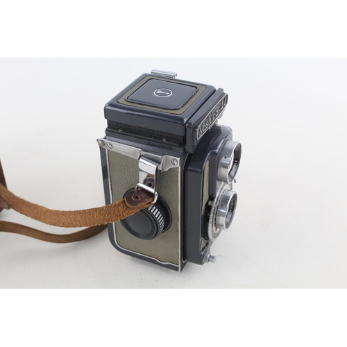 Yashica-44 TWIN LENS CAMERA Yashikor 60mm F/3.5 Lenses w/ Original