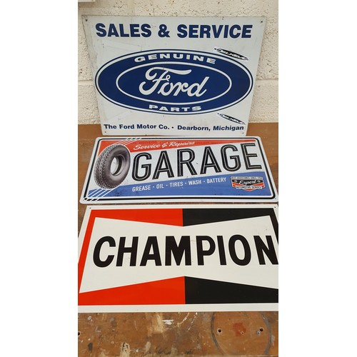 131 - An alloy Scunthorpe Police sign, 30 x 41 cm, and five reproduction signs (6).