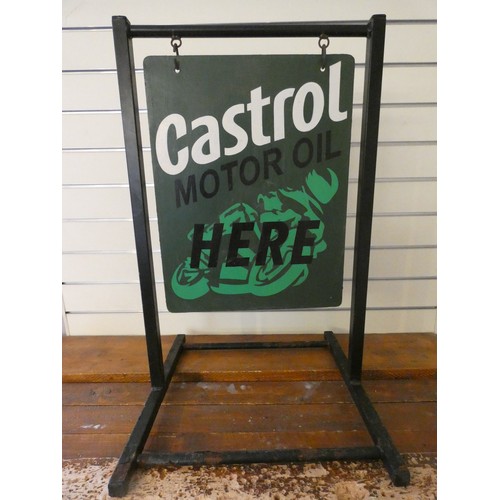 100 - A swinging advertising sign, painted with Castrol Motor Oil, height 76 cm.