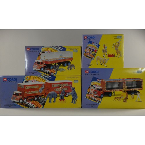 102 - Boxed Corgi classics- Chipperfields Circus, including Foden S21 Articulated tank trailer with hippo ... 