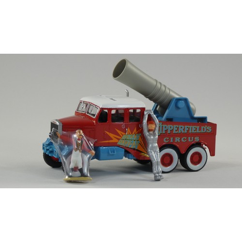 104 - Four boxed Corgi classics- Chipperfields Circus to include- Scammell highwayman trailer & caravan (9... 