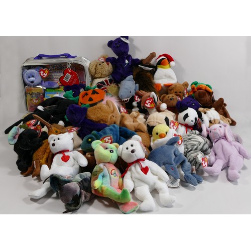 165 - A collection of TY beanie babies including- a rhino, kiwi bird and others (2)


To be sold on behalf... 