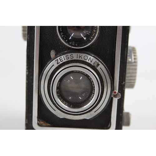 343 - Vintage Zeiss Ikon Ikoflex TWIN LENS Camera Novar-Anastigmat 7.5cm F/3.5 Lens  This camera is WORKIN... 