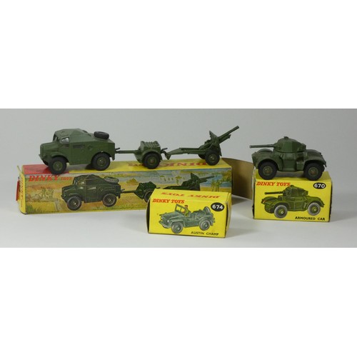 146 - Two Dinky die-cast models to include- 25 Pounder Field Gun Set 697 and an Armoured Car 670 (boxed) t... 