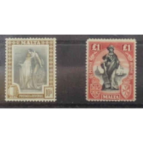 179 - Malta, 1922-26, 10 shillings and £1 mint, Warwick & Warwick card.