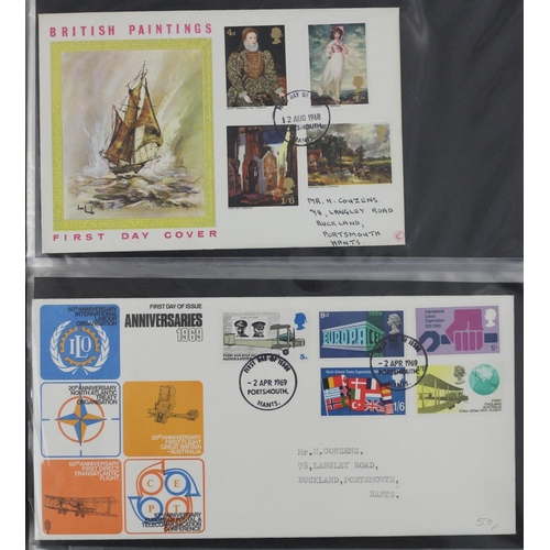 162 - A 12 coin cover album, various subjects together with a large collection of cover c. 1960 - 1980.