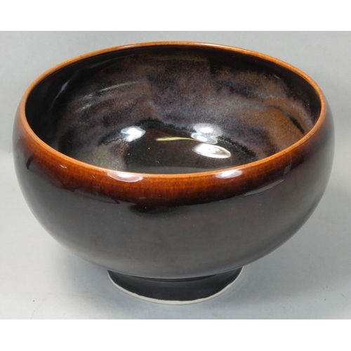 172 - Chris Carter (b.1945), a porcelain brown glazed bowl, no makers mark, diameter 20.5cm.