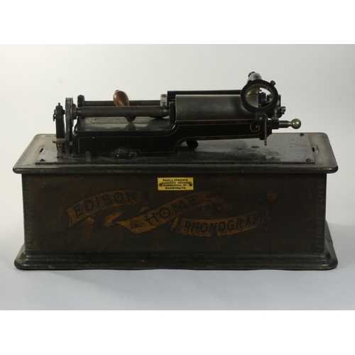 432 - An Edison phonograph c1905 serial number H107518, no trumpet, not working, together with 3 records 4... 