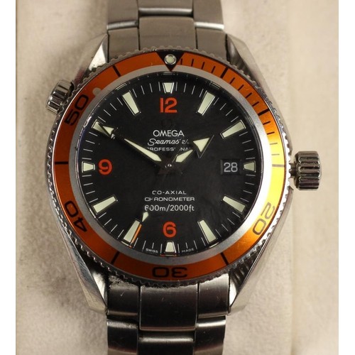 125 - An Omega Seamaster Professional Co-Axial Chronometer 600m Planet Ocean stainless steel gentleman's w... 